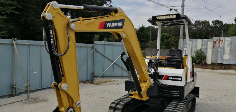 YANMAR B27